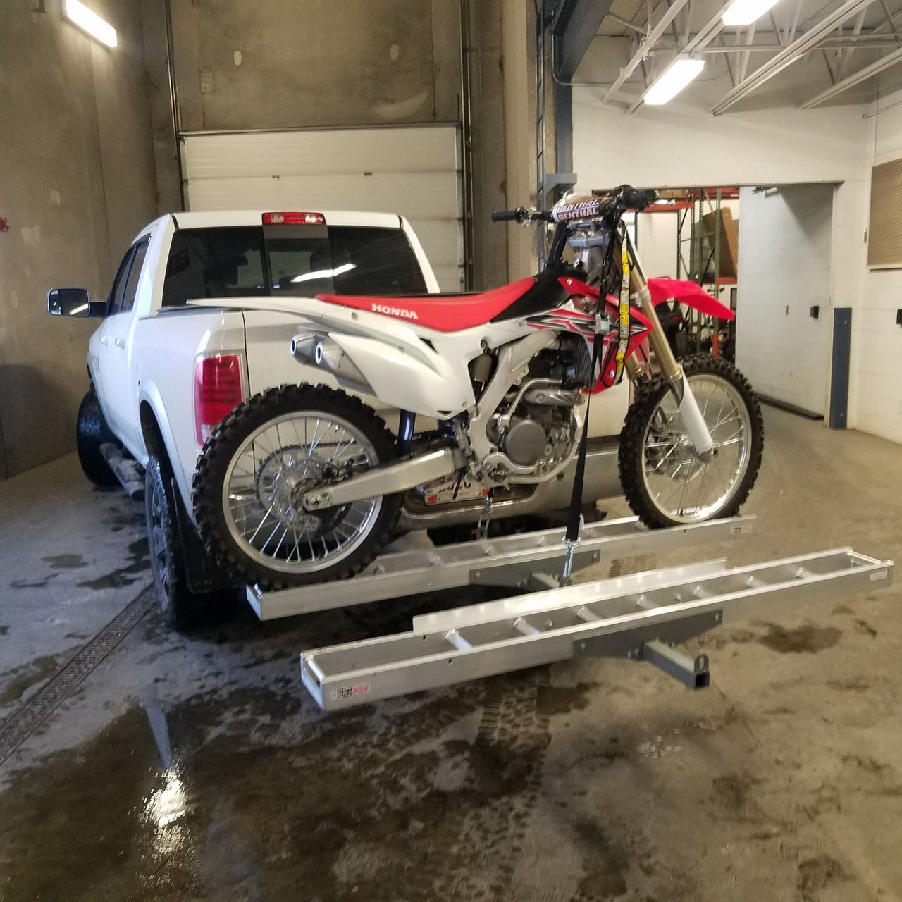 2014 Ram Ram Pickup 2500 Laramie | Sioux Falls, SD, Bright White Clear Coat/Bright Silver Metallic Clear Coat (White), 4x4