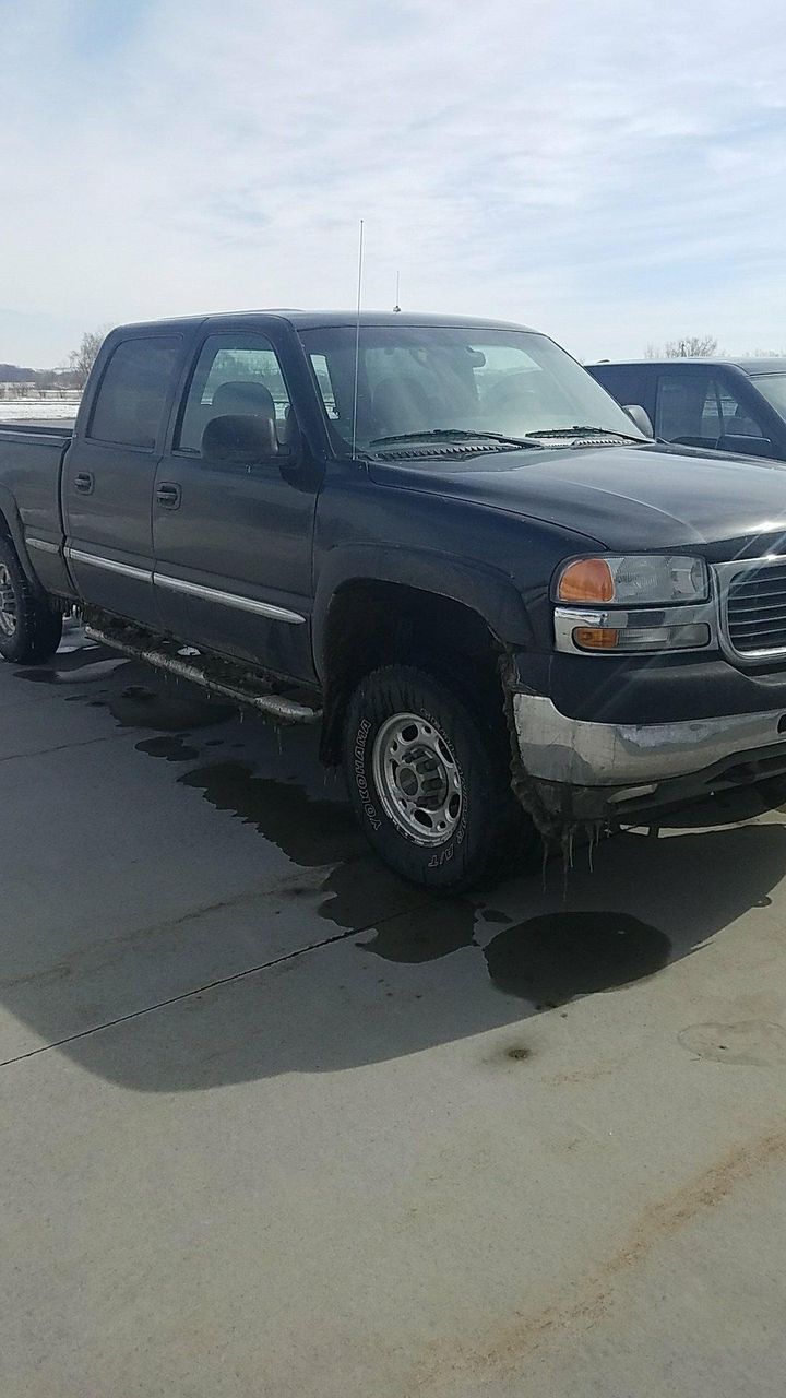 2001 GMC Sierra 2500HD SLE | Beresford, SD, Onyx Black (Black)