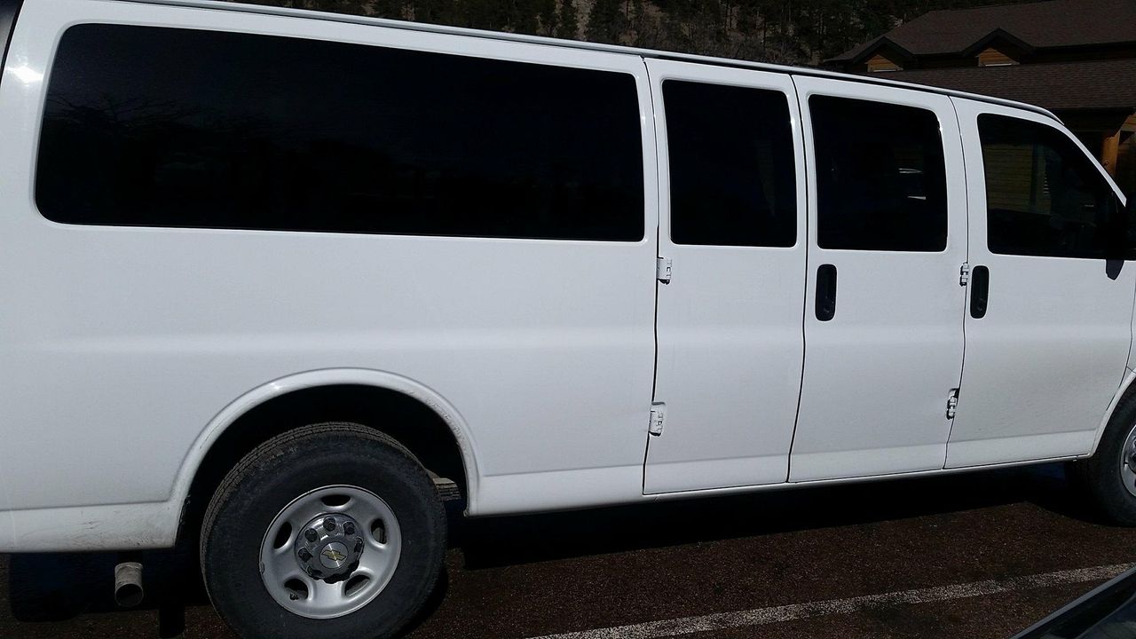 2016 Chevrolet Express Passenger | Sioux Falls, SD, Summit White (White), Rear Wheel