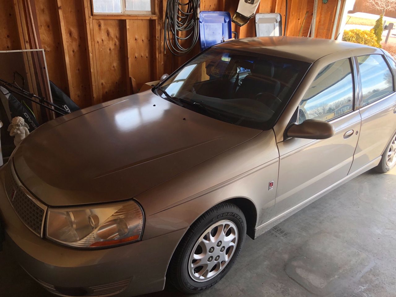 2003 Saturn L-Series L200 | Sioux Falls, SD, Pewter (Silver), Front Wheel