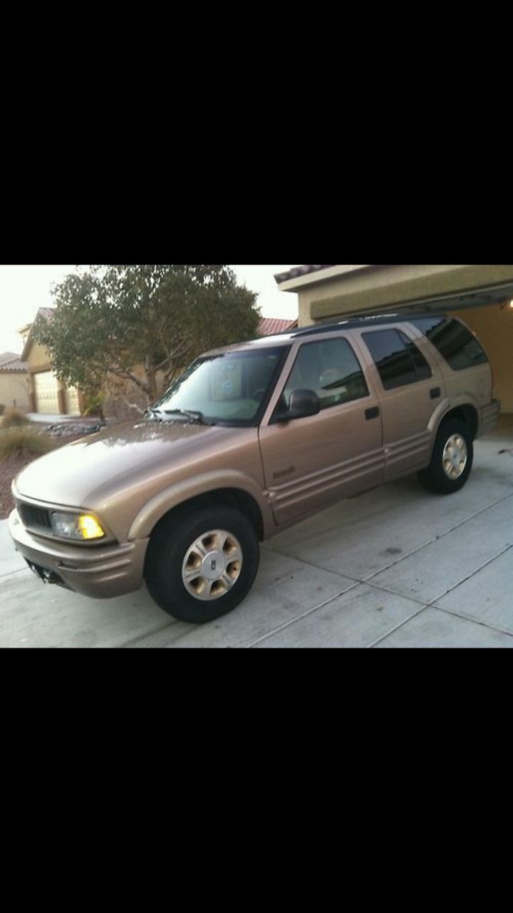 1997 Oldsmobile Bravada Base | Brandon, SD, Stone Beige Metallic (Brown & Beige), All Wheel