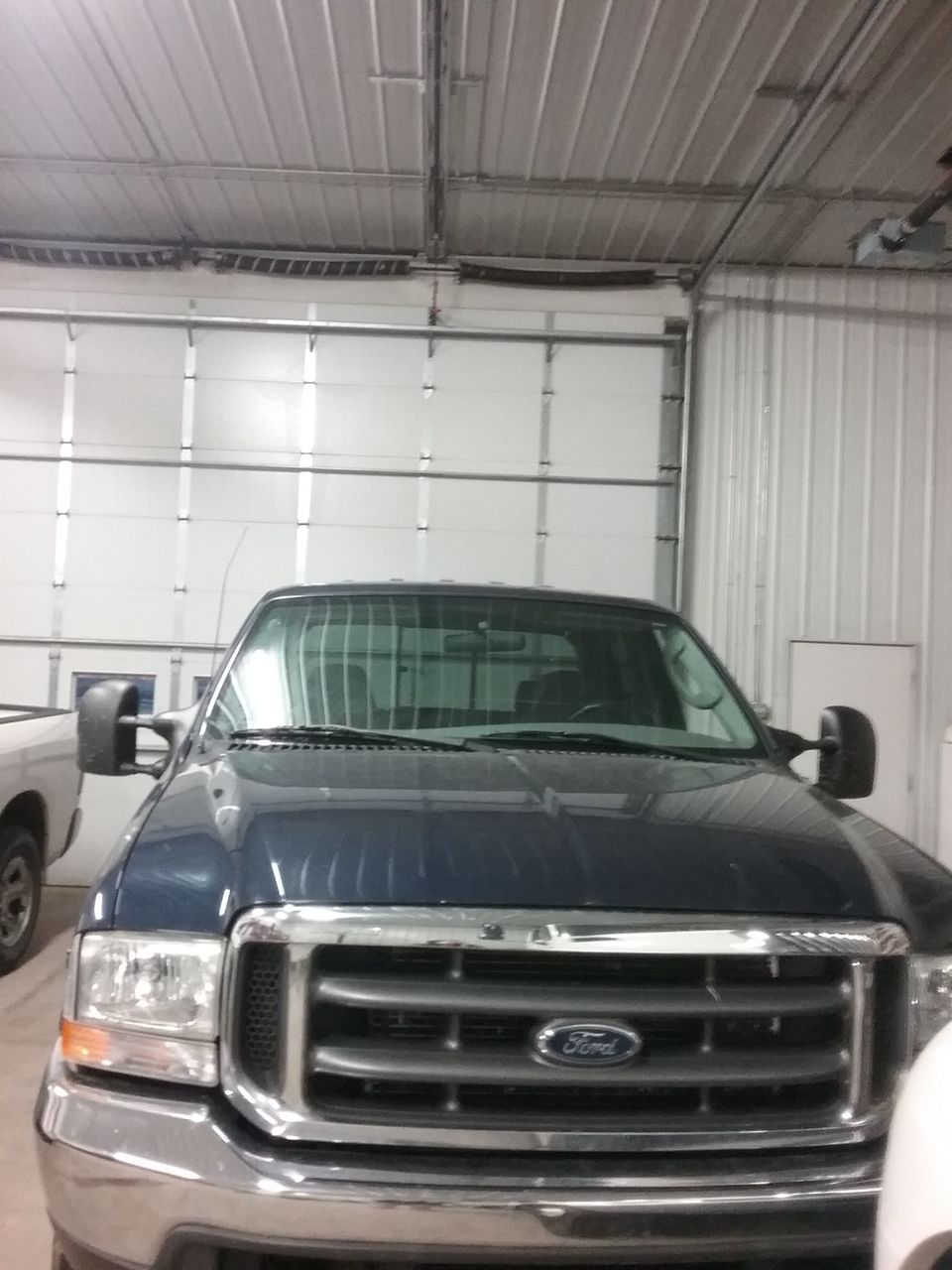 2002 Ford F-250 White | Colton, SD, Dark Blue, 4x4