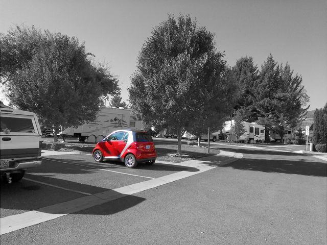 2008 Smart fortwo passion, red metallic (Red & Orange), Rear Wheel