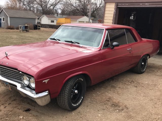 1965 Buick Skylark, Dark Red, Rear Wheel