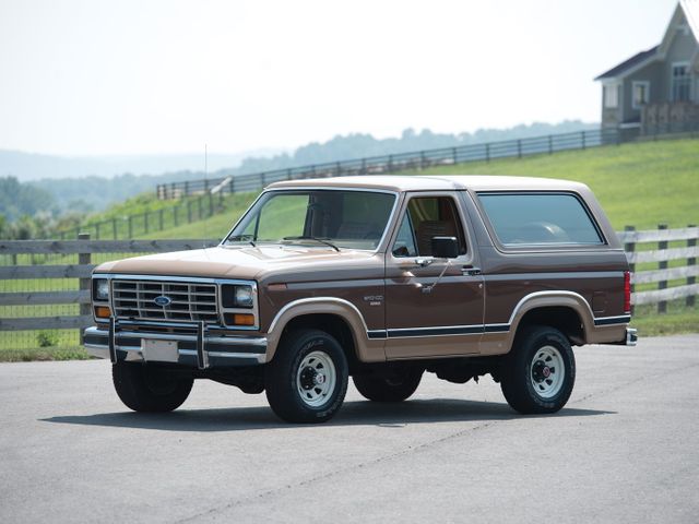 1984 Ford Bronco, Dark Brown, 4 Wheel