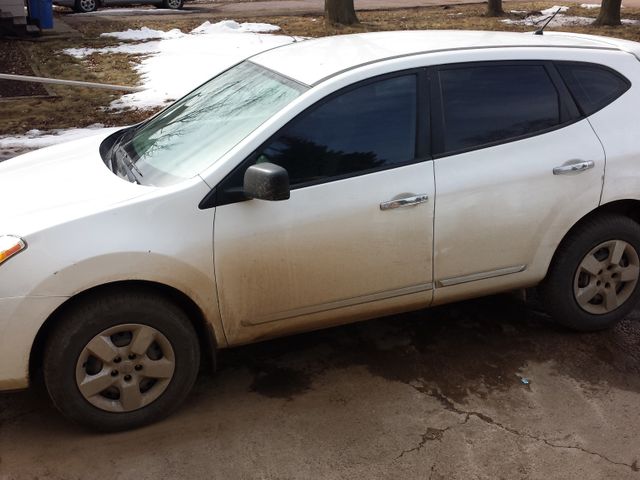2011 Nissan Rogue S, Pearl White (White), Front Wheel