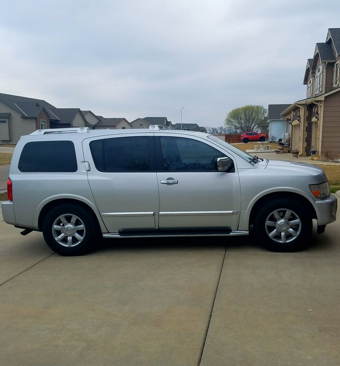 2007 INFINITI QX56 Base | Brunswick, NE, Silver Indulgence (Silver), 4 Wheel