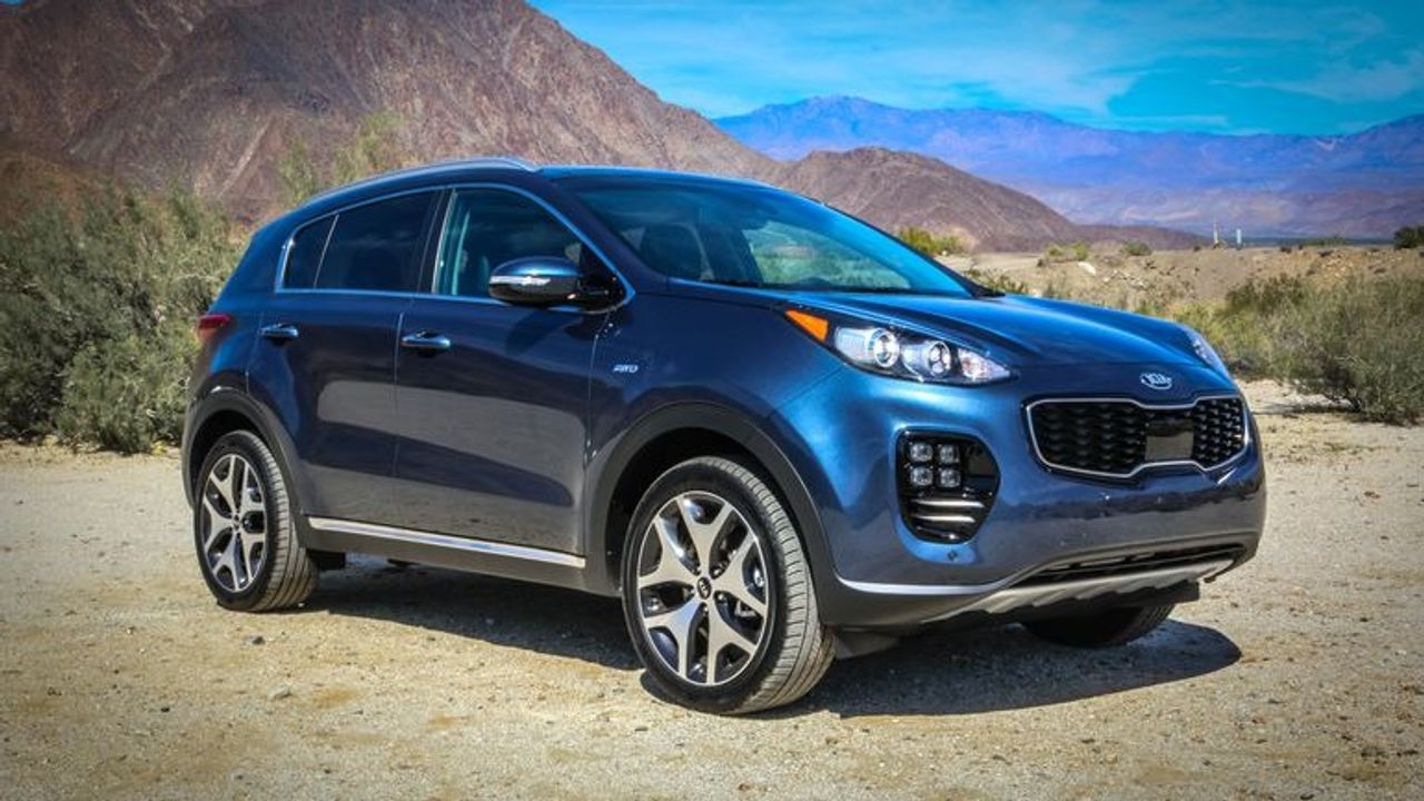 2017 Kia Sportage | Fort Pierre, SD, Pacific Blue (Blue)