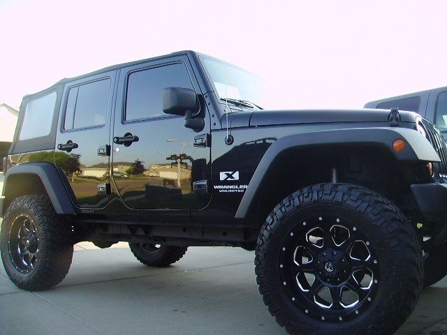 2007 Jeep Wrangler Unlimited Rubicon, Black Clearcoat (Black), 4x4
