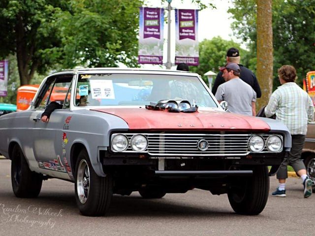 1964 Buick Skylark, White