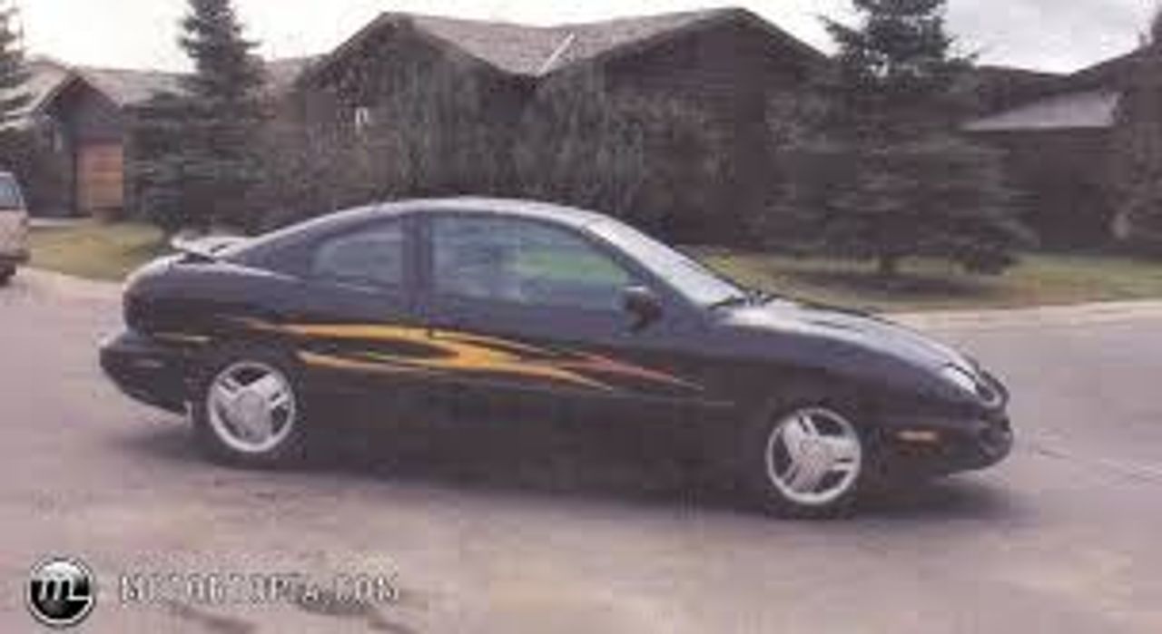 1998 Pontiac Sunfire GT | Minneapolis, MN, Black (Black), Front Wheel