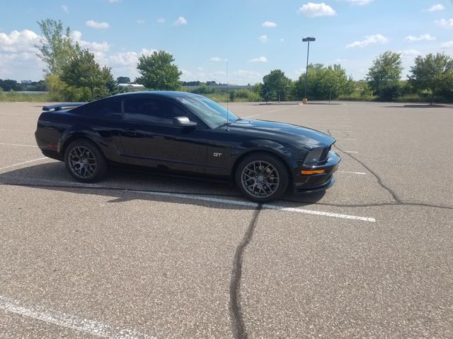 2008 Ford Mustang GT Premium, Black Clearcoat (Black), Rear Wheel