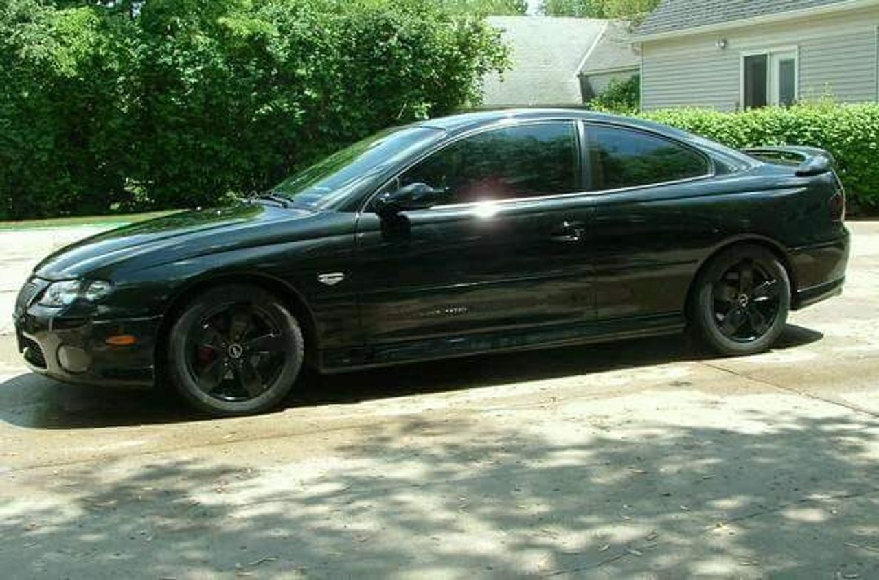 2004 Pontiac GTO Base | Spencer, IA, Phantom Black Metallic (Black), Rear Wheel