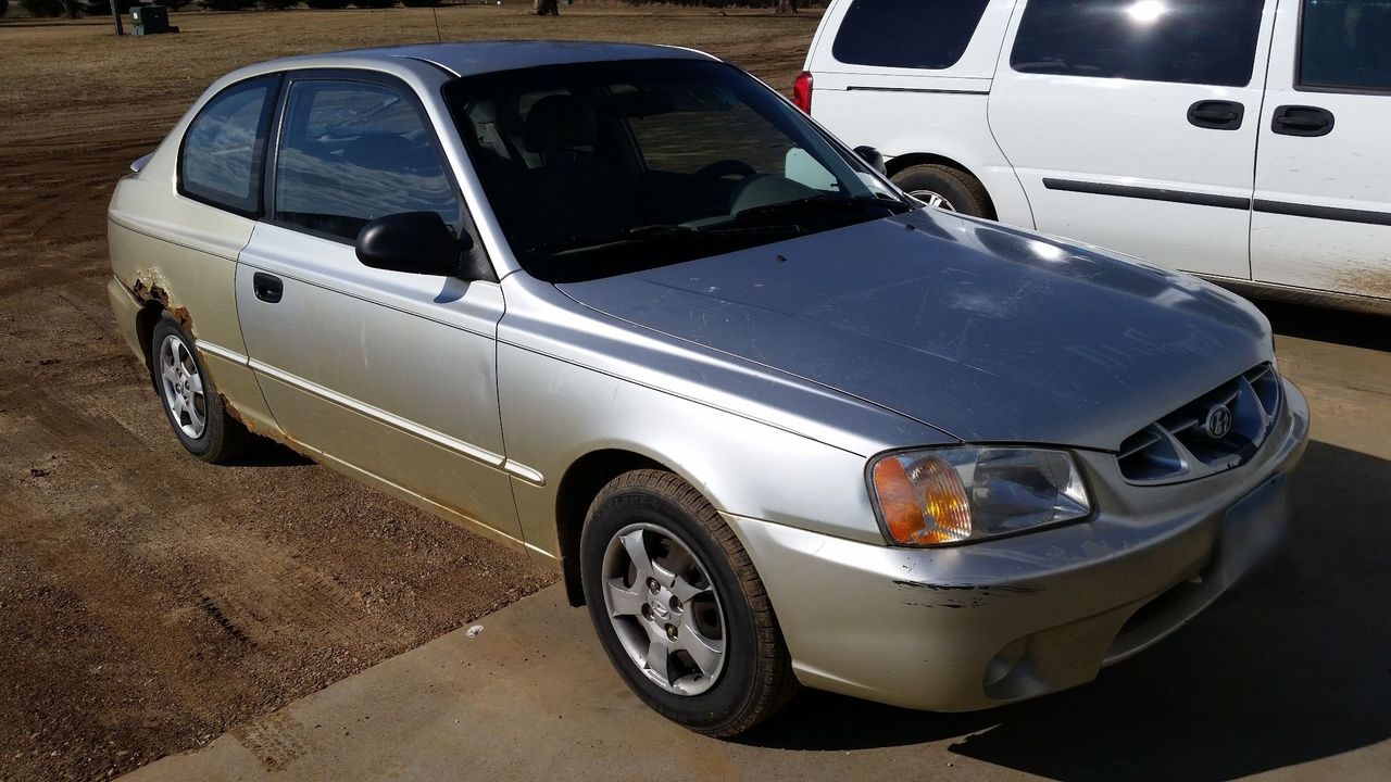 2001 Hyundai Accent L | Sioux Falls, SD, Silver Mist (Silver), Front Wheel
