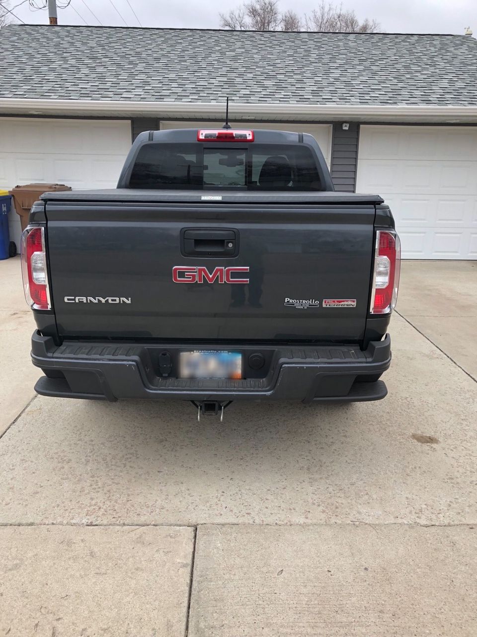 2016 GMC Canyon SLE | Huron, SD, Cyber Gray Metallic (Gray), 4x4