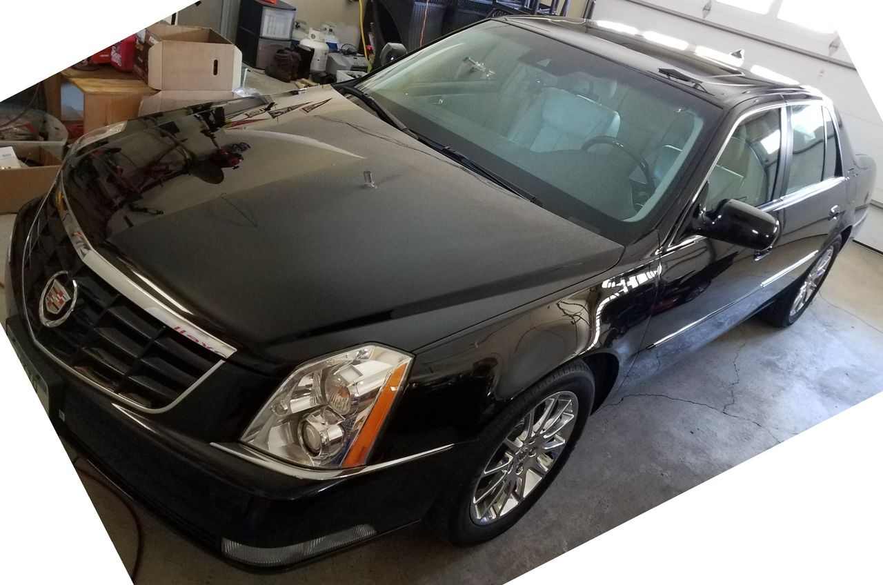 2010 Cadillac DTS Premium Collection | Saint Paul, MN, Black Raven (Black), Front Wheel