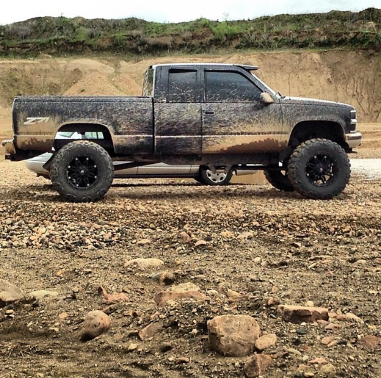 1998 Chevrolet C/K 1500 Series K1500 Silverado | Hartford, SD, Black, 4 Wheel