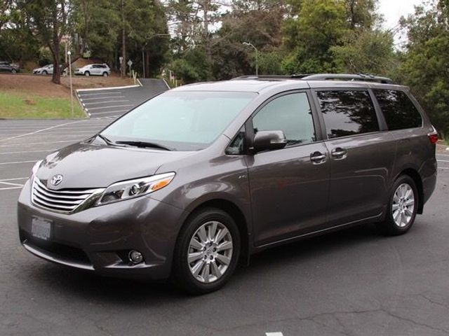 2013 Toyota Sienna, Predawn Gray Mica (Gray)