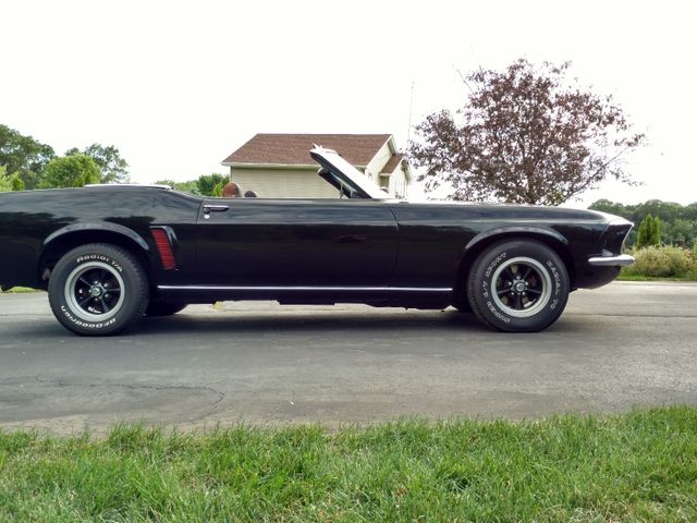 1969 Ford Mustang, Black