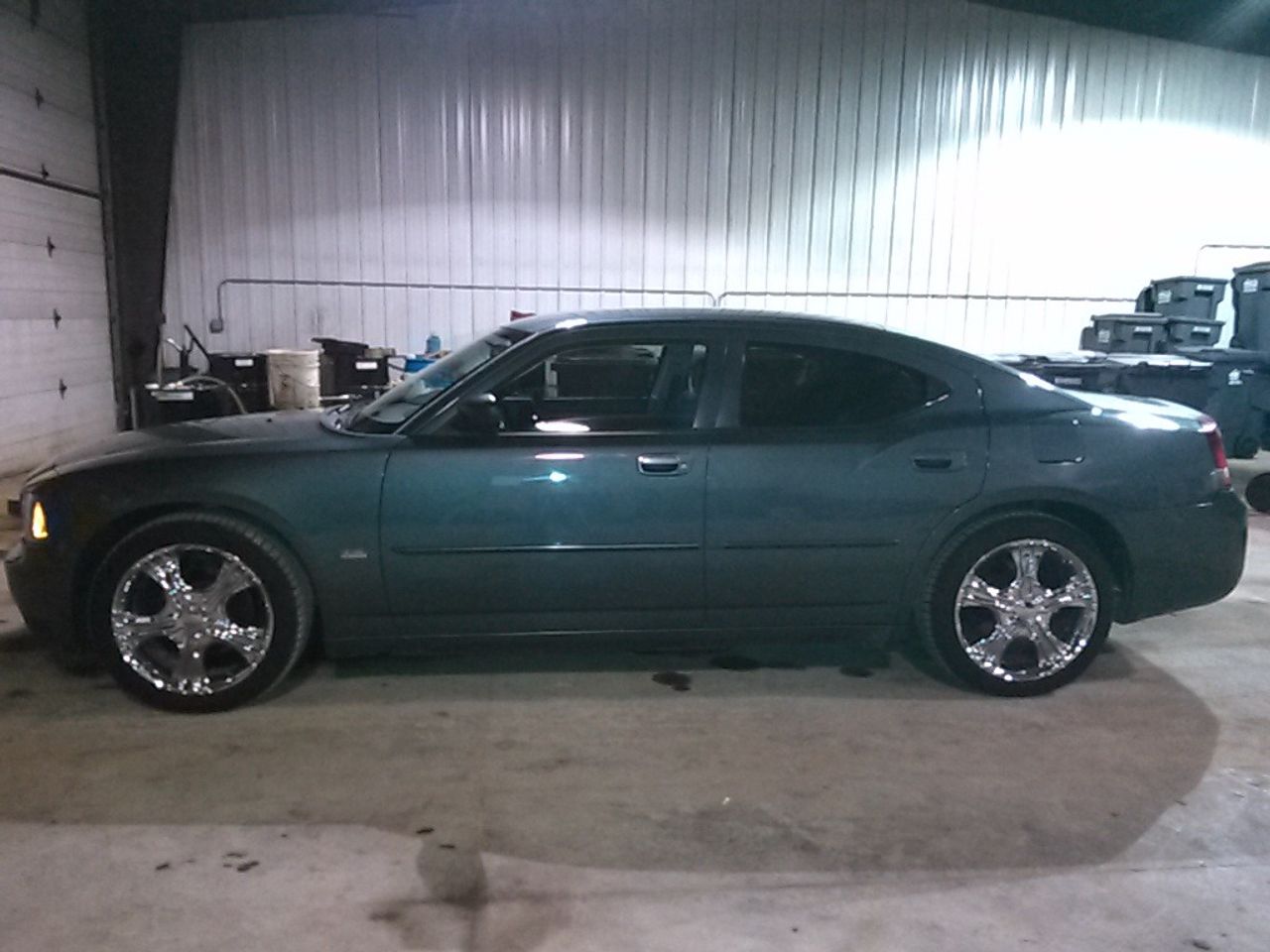 2006 Dodge Charger SE | Sioux Falls, SD, Magnesium Pearlcoat (Green), Rear Wheel