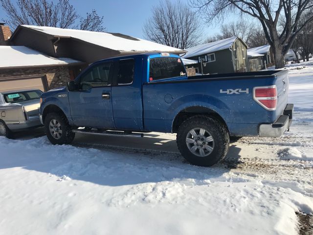 2009 Ford F-150 XLT, Blue Flame Clearcoat Metallic (Blue)