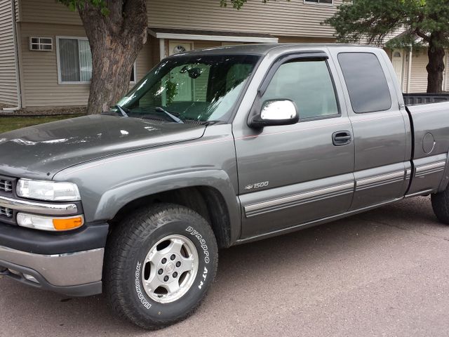 2002 Chevrolet Silverado 1500 Base, Medium Charcoal Gray Metallic (Gray), 4 Wheel