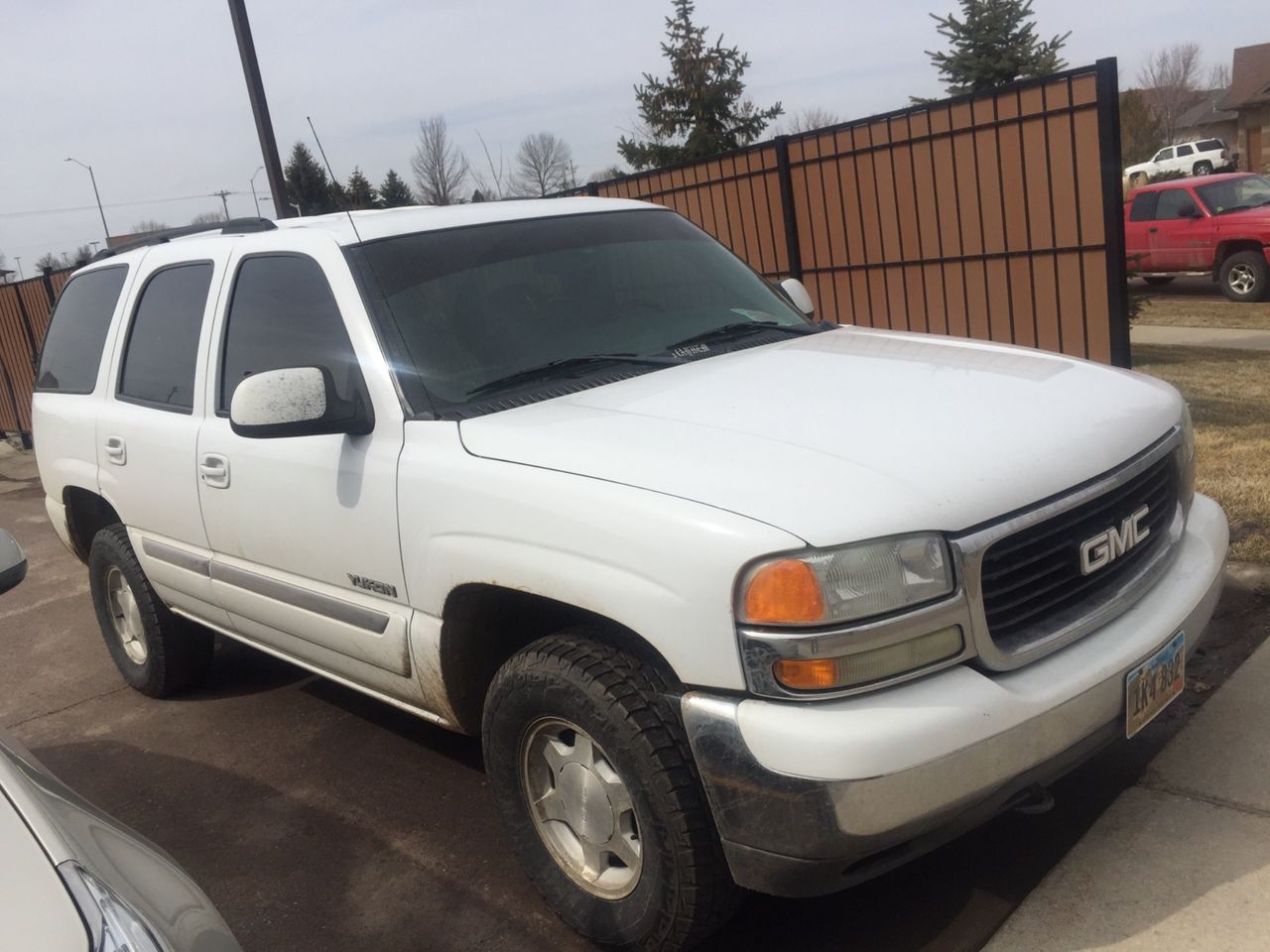 2003 GMC Yukon | Hartford, SD, Summit White (White)