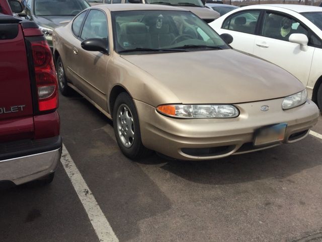 2000 Oldsmobile Alero, Auburn Mist (Brown & Beige), Front Wheel