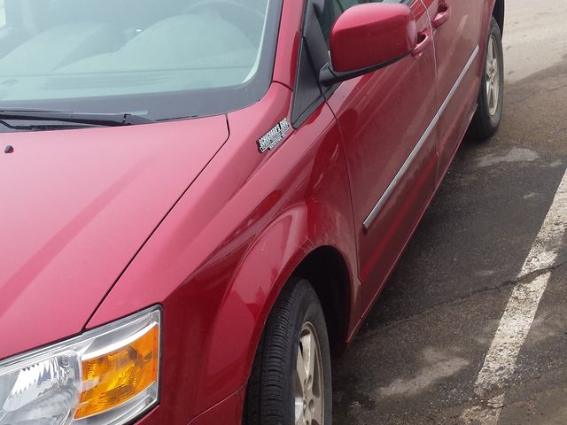 2009 Dodge Caravan, Dark Red