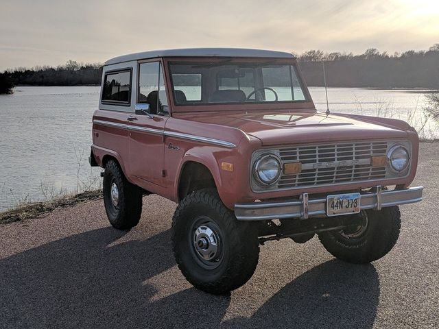 1974 Ford Bronco Explorer, Red & Orange