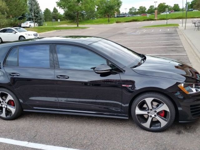 2016 Volkswagen GTI, Black