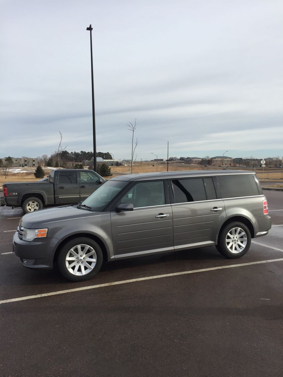 2010 Ford Flex SEL | Sioux Falls, SD, Ingot Silver Metallic (Silver), All Wheel