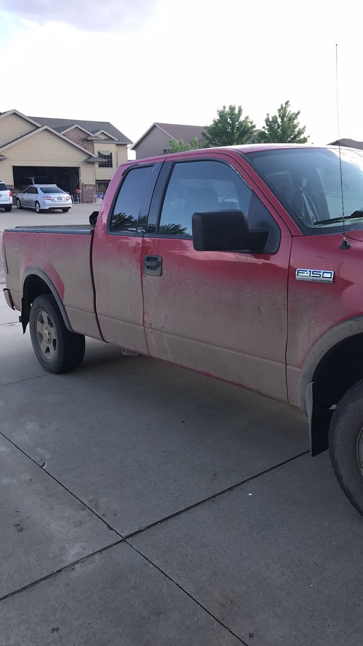 2004 Ford F-150 | Sioux Falls, SD, Bright Red Clearcoat (Red & Orange)