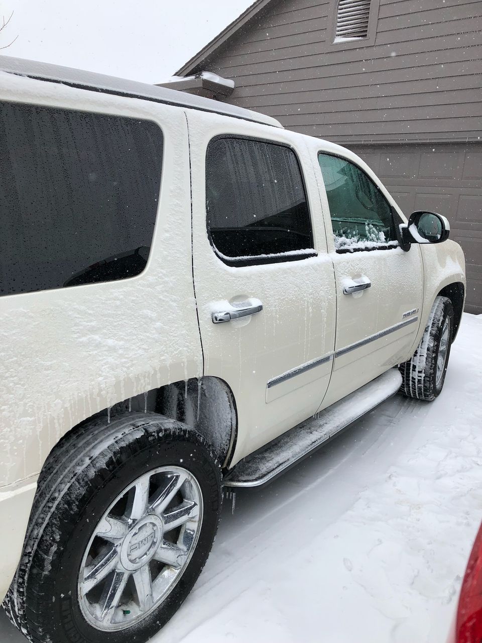 2016 GMC Yukon Denali | Sioux Falls, SD, White Frost Tricoat (White), 4x4