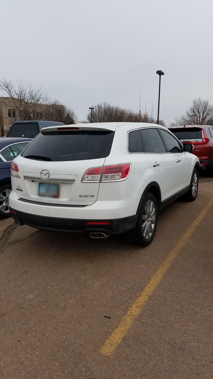 2007 Mazda CX-9 | Mitchell, SD, Crystal White Pearl Mica (White)