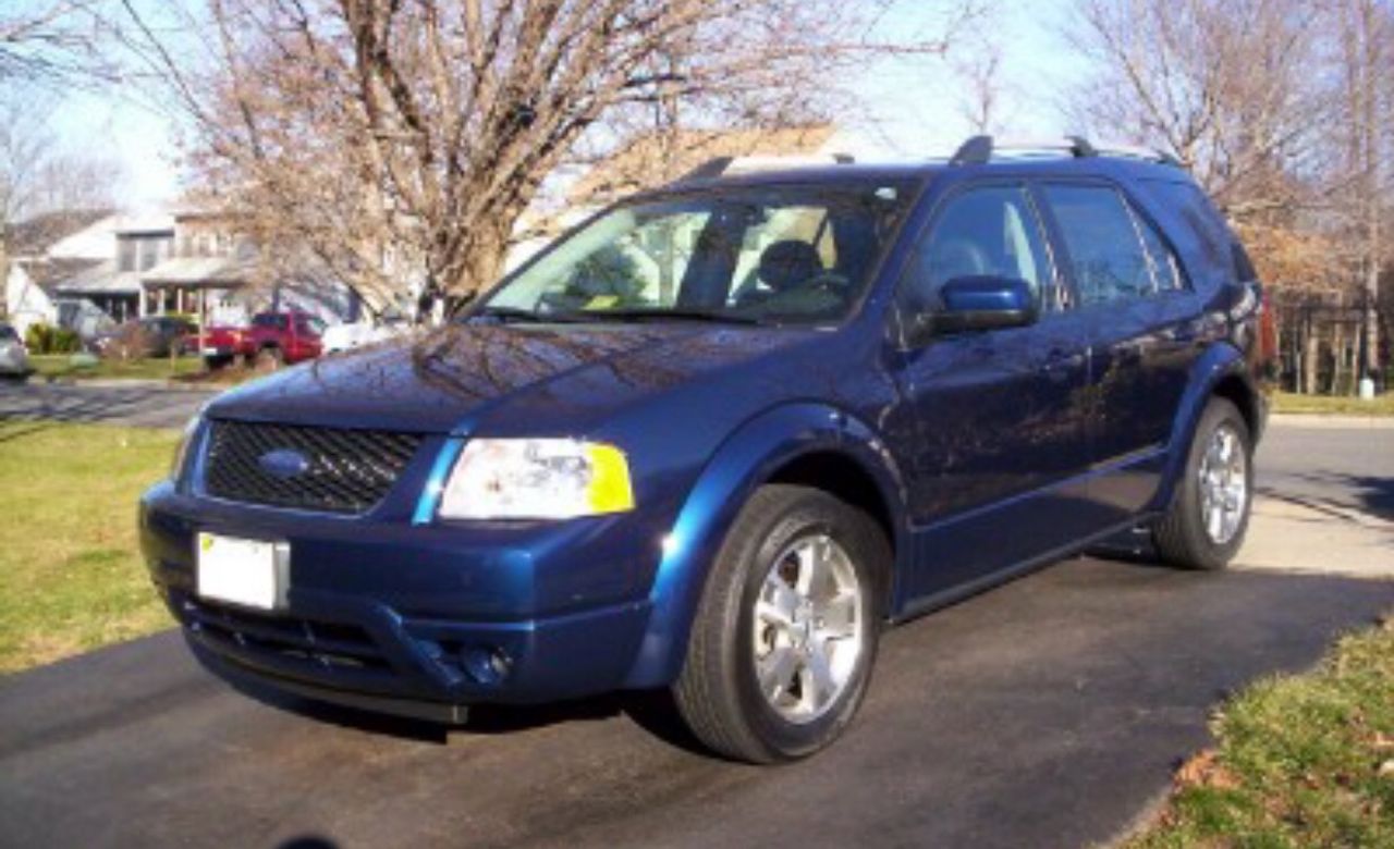 2005 Ford Freestyle | Sioux Falls, SD, Dark Blue Pearl Clearcoat Metallic (Blue)