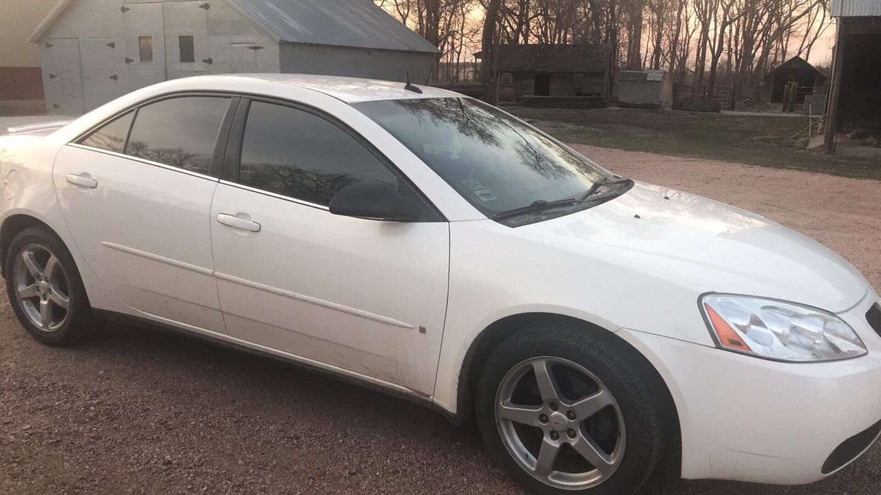 2008 Pontiac G6 | Volin, SD, White Diamond Tricoat (White), Front Wheel