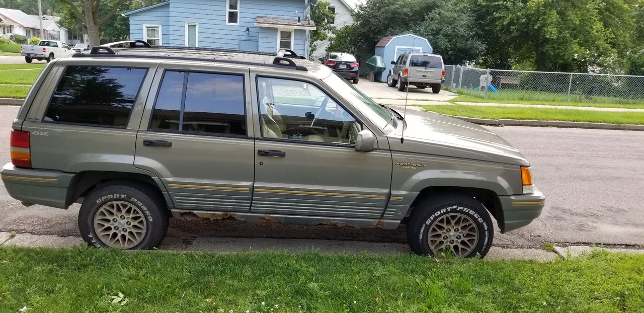 1995 Jeep Grand Cherokee | Sioux Falls, SD, 