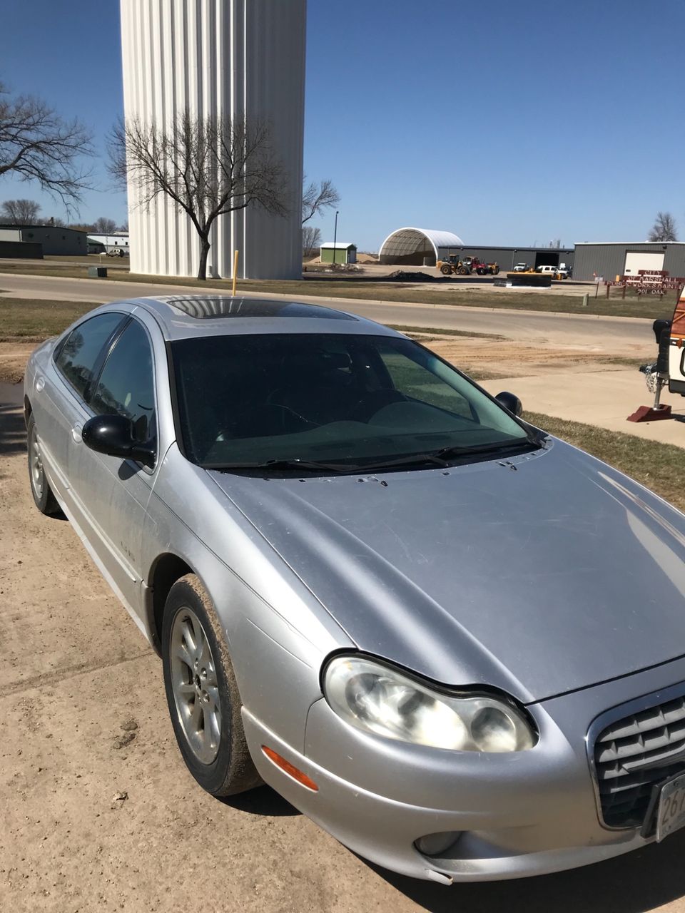 2001 Chrysler LHS Base | Marshall, MN, Bright Silver Metallic Clearcoat (Silver), Front Wheel