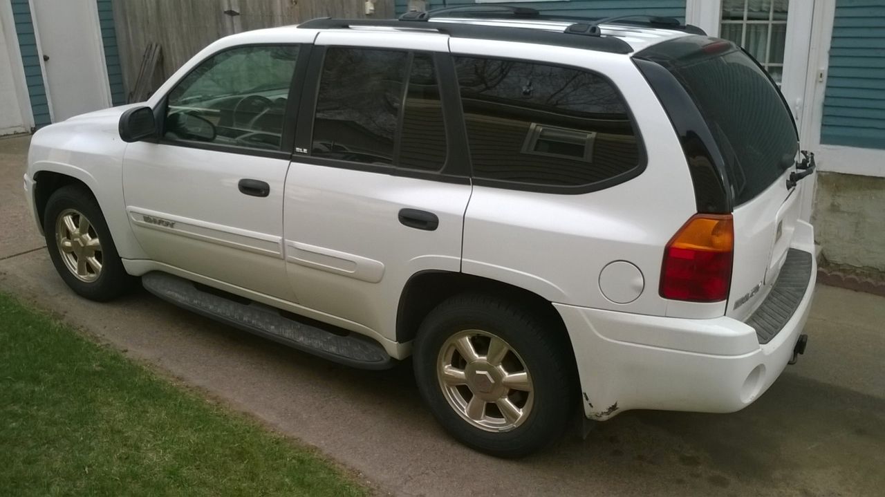 2004 GMC Envoy | Sioux Falls, SD, Summit White (White)